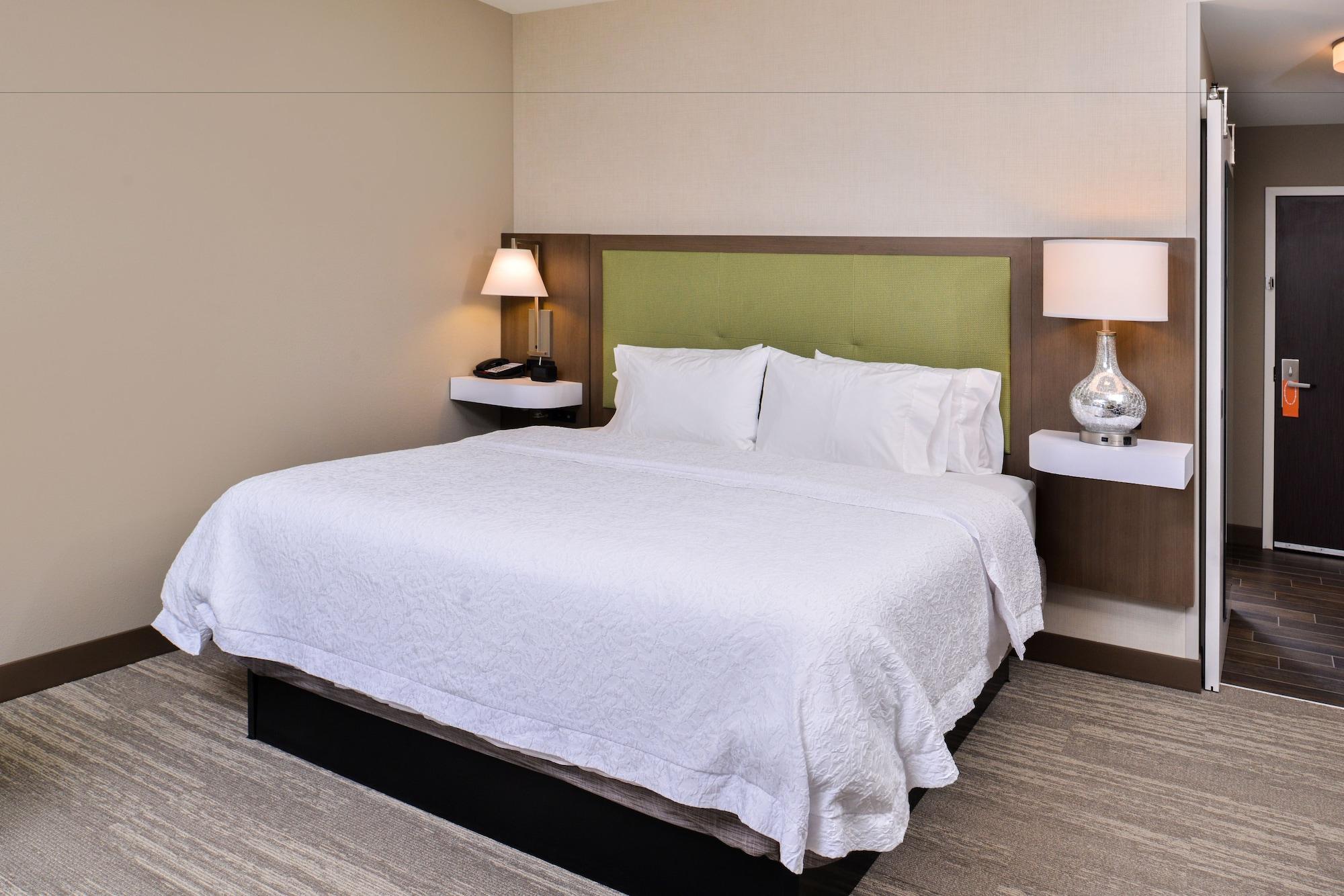 Carter Lake Hampton Inn By Hilton Omaha Airport, Ia מראה חיצוני תמונה
