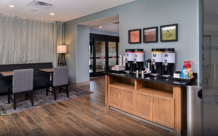 Carter Lake Hampton Inn By Hilton Omaha Airport, Ia מראה חיצוני תמונה